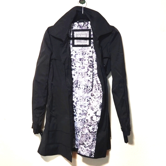 Guess Los Angeles Lightweight Black Trench Coat Size Medium - Picture 2 of 14